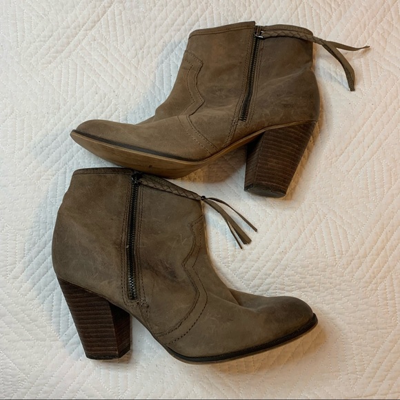 COPY - Aldo Dustar Booties size 40.5/US 10 - Picture 2 of 5